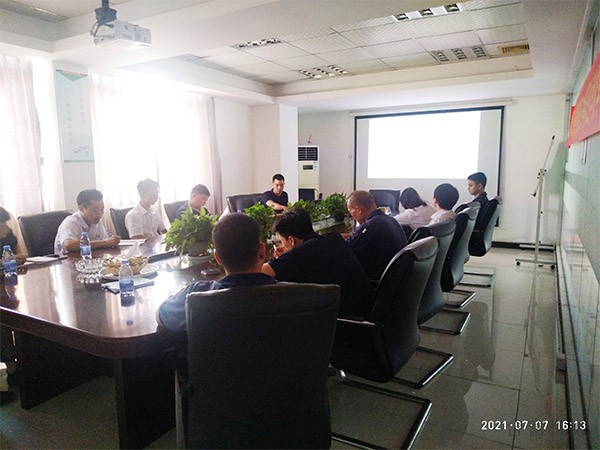 立式注塑機廠家伺服系統培訓知識